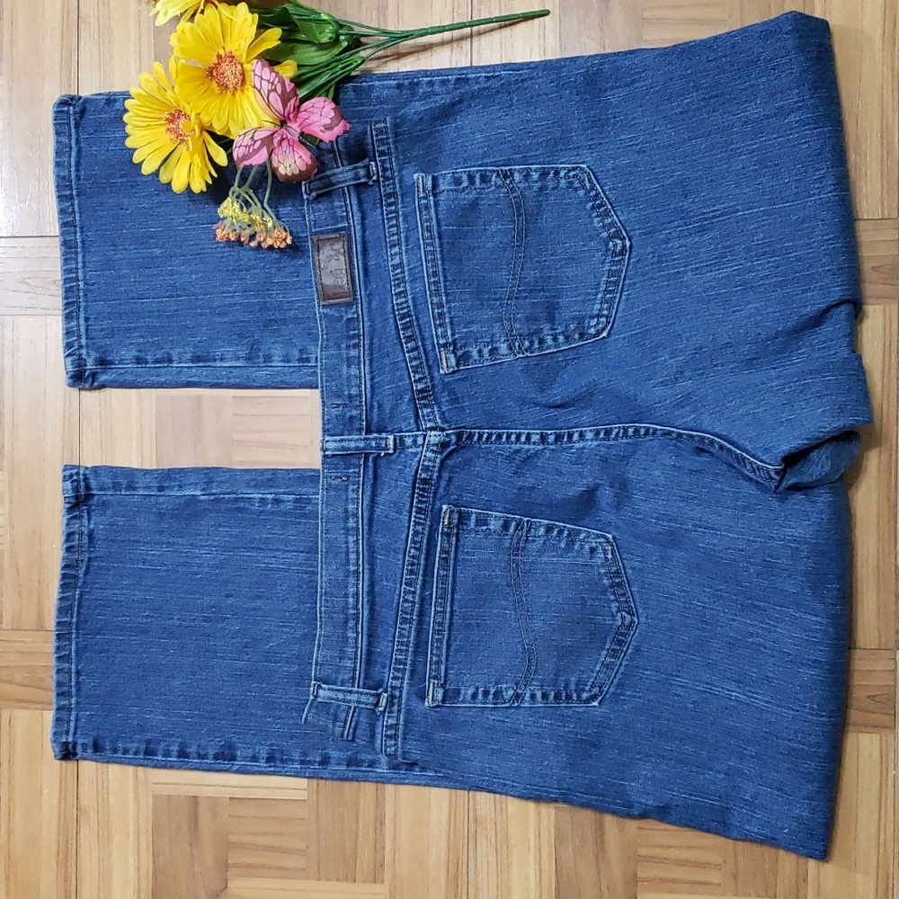 LEE relaxed straight leg jeans